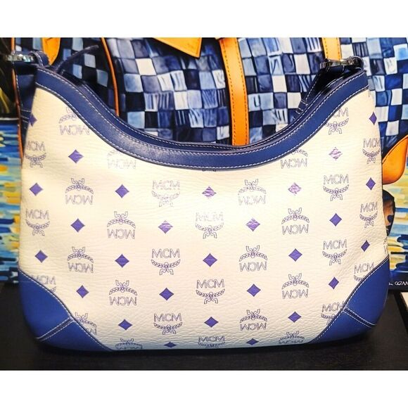 MCM - Limited Edition Monogram Shoulder Bag w/ Croc Embossed Wallet - Picture 3 of 16